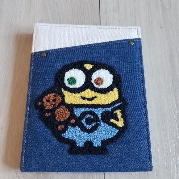 TM Universal Studios Japan Minions Folding Mirror Denim Beige Travel Make Up - Picture 1 of 10